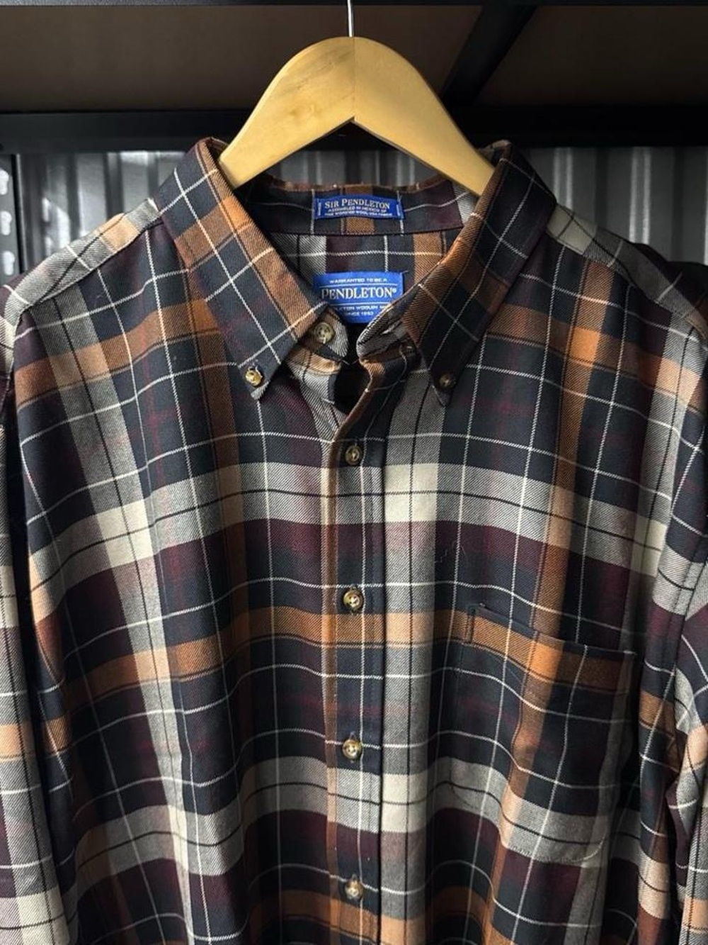 Vintage Pendleton brown plaid button up shirt Size XXL preppy